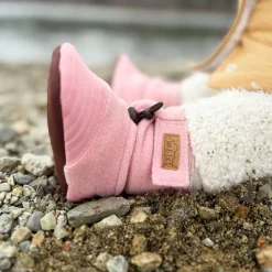 Baby Stay-Put Cozy Booties | Dusty Pink