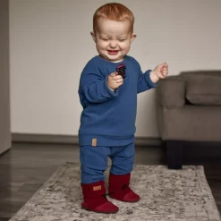 Baby Stay-Put Cozy Booties | Maroon