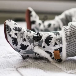 Baby Stay-Put Winter Booties | Prairie Flowers