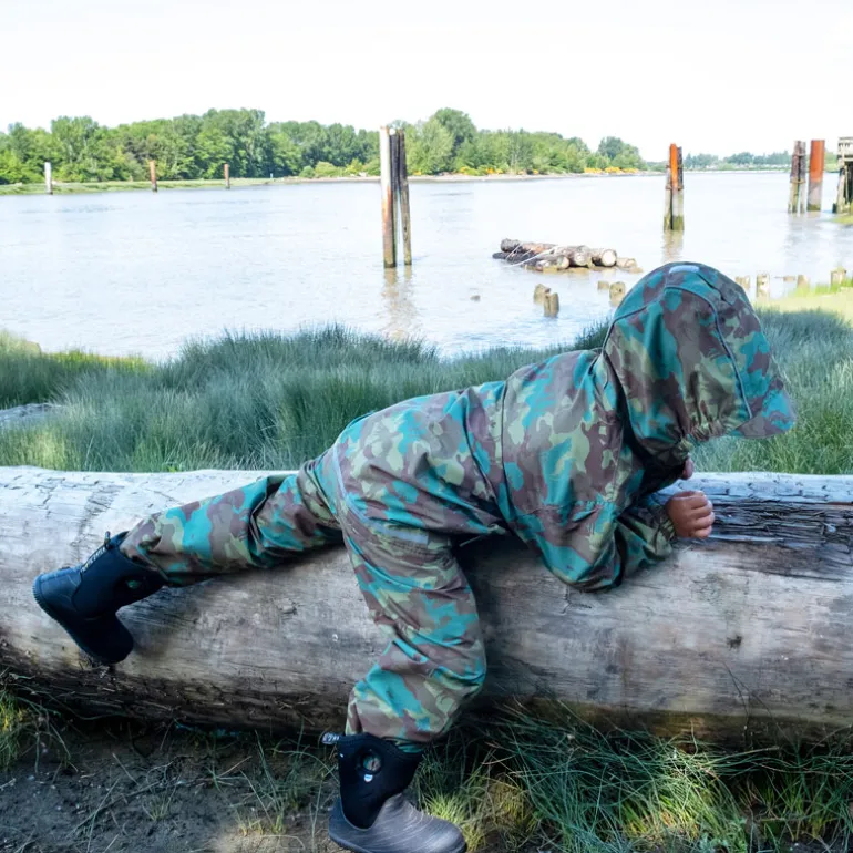 Kids Single Layer Rain Pants | Woodland Camo