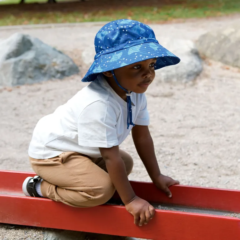 Kids Water Repellent Bucket Hats | Manta Ray
